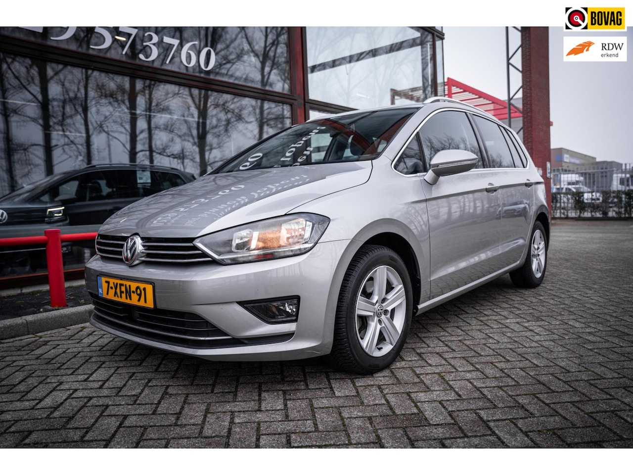 Volkswagen Golf Sportsvan - 1.4 TSI Highline | Automaat | Trekhaak | Adaptieve cruise control | Navigatie | - AutoWereld.nl