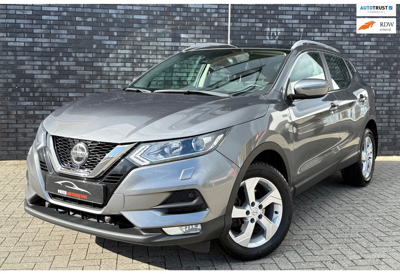 Nissan Qashqai - 1.3 DIG-T 159pk|Panorama|Apple Carplay|1500kg Trekgewicht|Cruise Control|Trekhaak - AutoWereld.nl