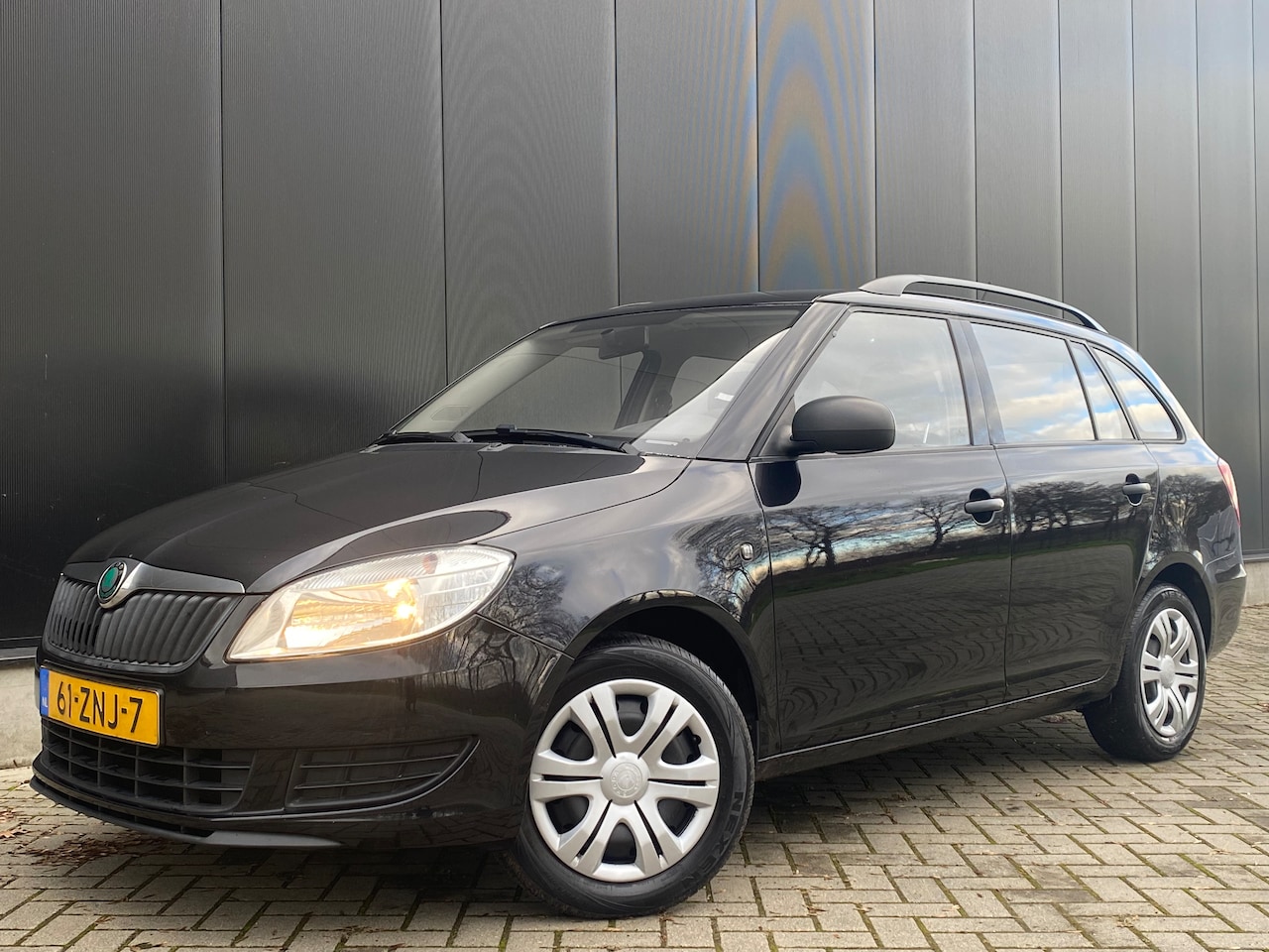 Skoda Fabia Combi - 1.2 TSI Artic Nieuw Distributieriem/Nieuwe Banden - AutoWereld.nl