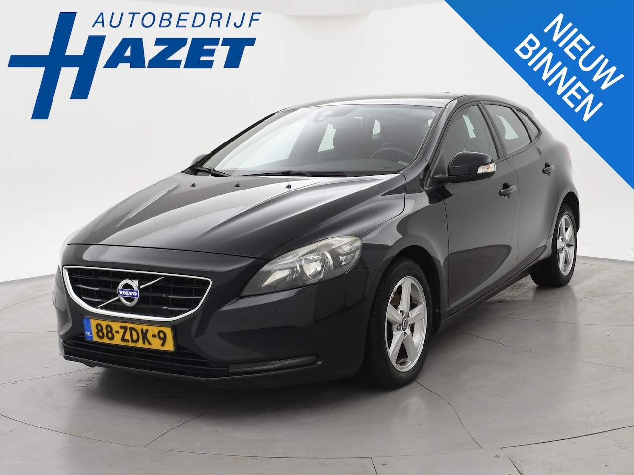 Volvo V40 - 1.6 D2 + NAVIGATIE | DIGITALE COCKPIT | CAMERA | CLIMATE | CRUISE CONTROL - AutoWereld.nl