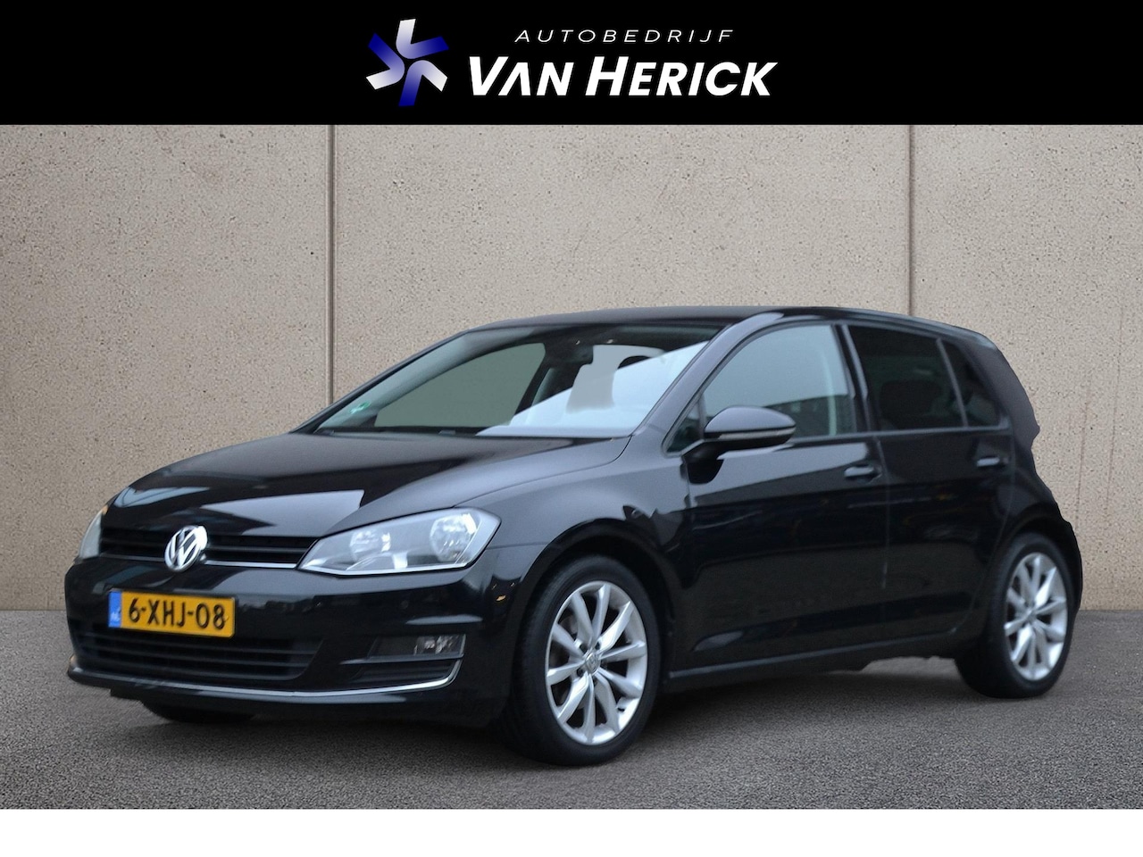 Volkswagen Golf - 1.2 TSI Business Edition | Stoelverwarming | Trekhaak | Camera - AutoWereld.nl