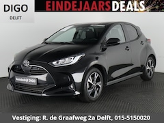 Toyota Yaris - 1.5 Hybrid 115 Dynamic Luxury | Stuur- & Stoelverwarming | Dodehoek Detectie | Comfort Pac