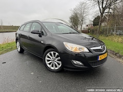 Opel Astra Sports Tourer - 1.4 Turbo |Trekhaak|Half leer|Airco