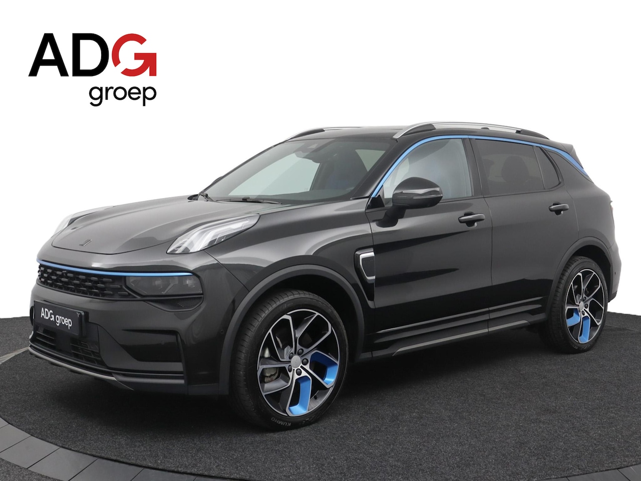 Lynk & Co 01 - 1.5 PHEV | Panoramadak | Parkeercamera | Navigatie | Elektrische achterklep | - AutoWereld.nl