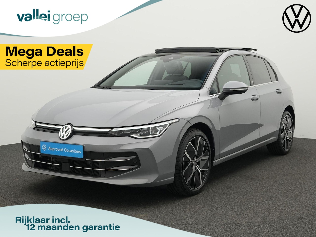 Volkswagen Golf - 1.5 eTSI 150 pk DSG Style Edition 50 | IQ Light | Panoramadak | Rondomzicht camera | Head- - AutoWereld.nl