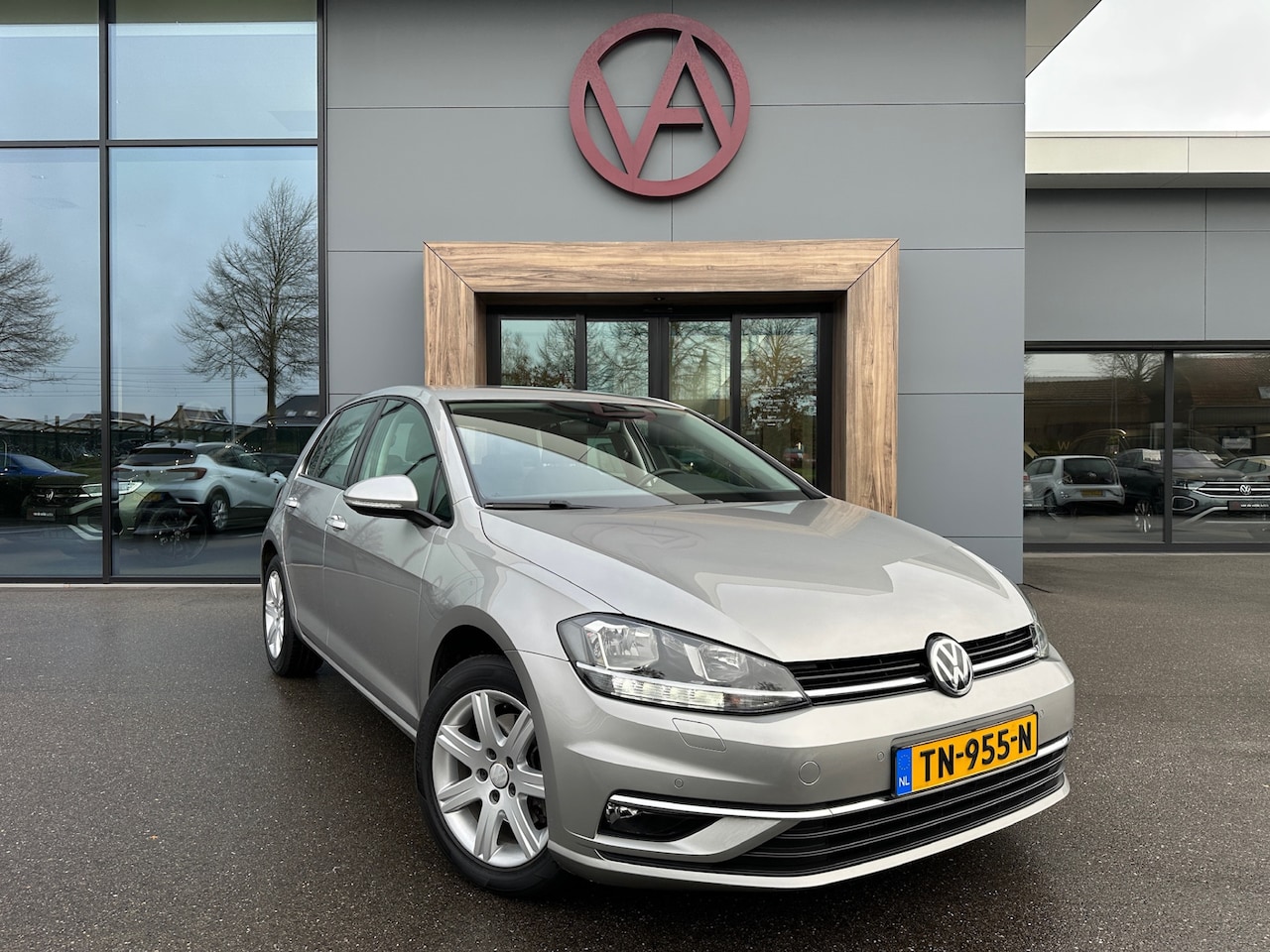 Volkswagen Golf - 1.4 TSI DSG Comfortline | Trekhaak | Adapt. Cruise | Navi | Lage km. | Rijklaar incl. 1 ja - AutoWereld.nl