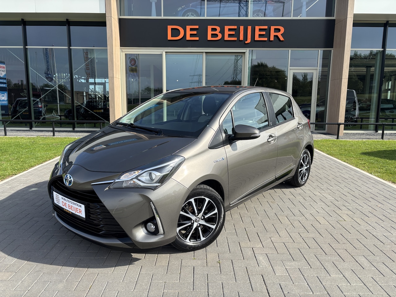 Toyota Yaris - 1.5 Hybrid Active Camera I AC I Lane assist - AutoWereld.nl