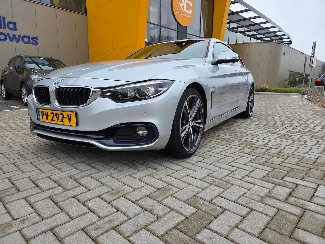 BMW 4-serie Gran Coupé - 418i High Executive Efficient Dynamics Twin Turbo - inclusief winterbanden - AutoWereld.nl