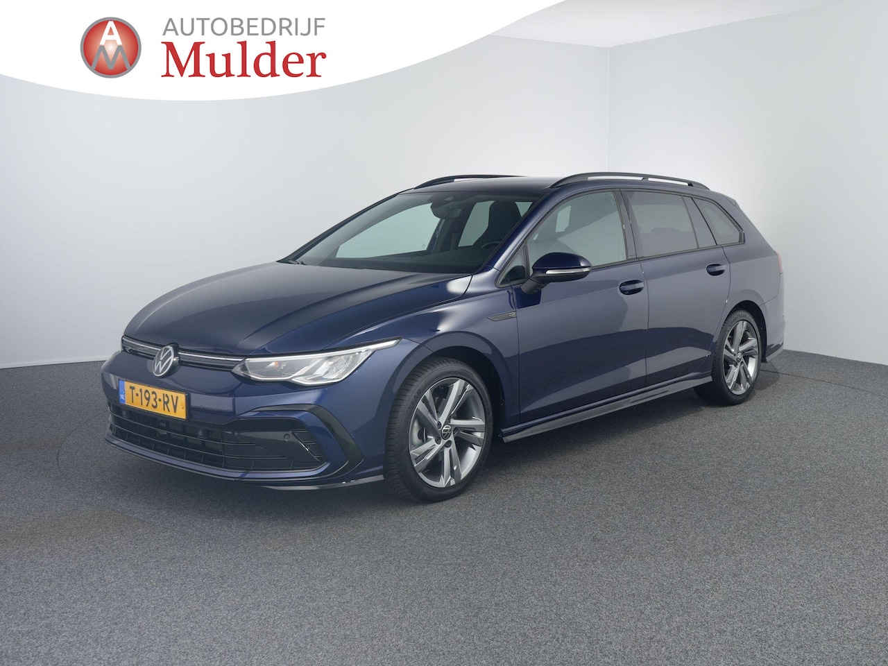 Volkswagen Golf Variant - 1.5 TSI R-Line | Carplay | Camera | ACC | - AutoWereld.nl