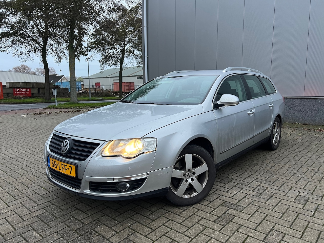 Volkswagen Passat Variant - 1.6 TDI Comfortline BlueMotion 1.6 TDI Comfortline BlueMotion - AutoWereld.nl