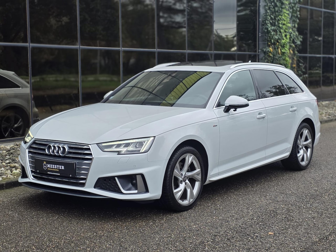 Audi A4 Avant - 40 TFSI S line |PANODAK|ACC|VIRT.DASH - AutoWereld.nl