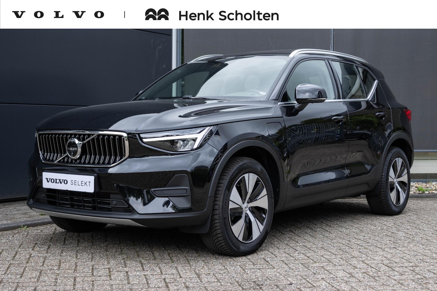 Volvo XC40 - T4 Recharge Inscription | Trekhaak | Panoramadak met schuif-/kantelfunctie | Verwarmbare v - AutoWereld.nl
