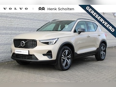 Volvo XC40 - B4 Plus Dark Semi elektrische trekhaak | Verwarmbare voorstoelen | Verwarmbaar stuurwiel |