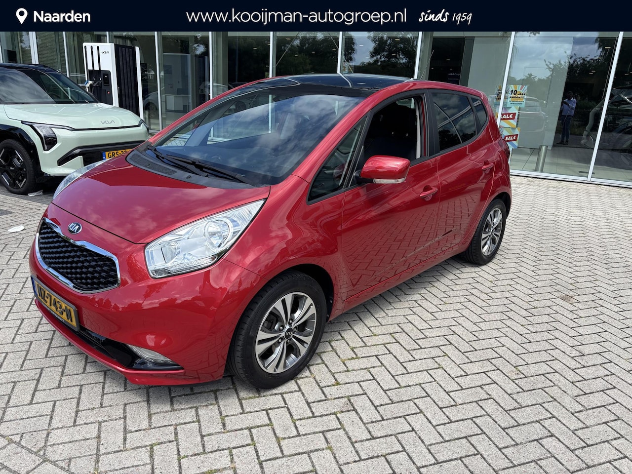Kia Venga - 1.6 CVVT Summer Edition AUTOMAAT|NAV|LMV|TREKHAAK|SCHUIFKANTELDAK - AutoWereld.nl