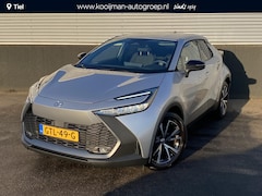 Toyota C-HR - 1.8 Hybrid 140 Dynamic Nieuw geleverd incl. o.a.: AppleCarPlay/AndroidAuto, Dodehoek detec