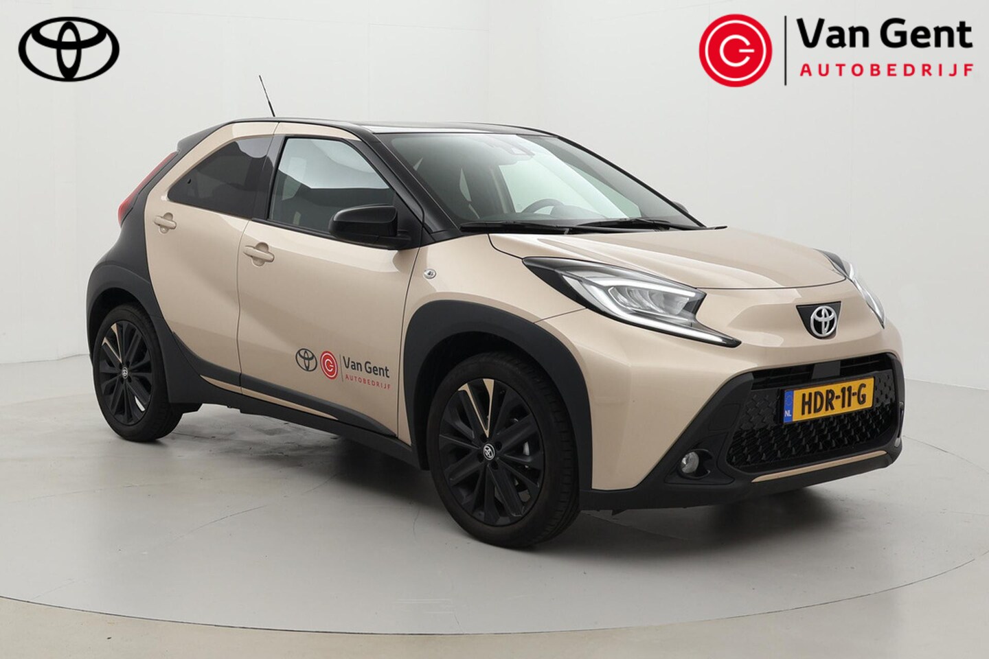 Toyota Aygo X - 1.0 VVT-i S-CVT Pulse | Apple Carplay / Android Auto | Adaptive Cruise | LED | Clima | Cam - AutoWereld.nl