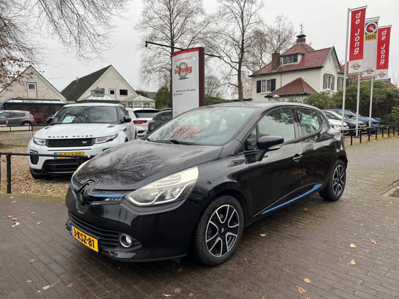 Renault Clio - 0.9 TCE / NAVI / CRUISE CTR. / AIRCO / PDC / 16'' LM-VELGEN / RADIO - AutoWereld.nl