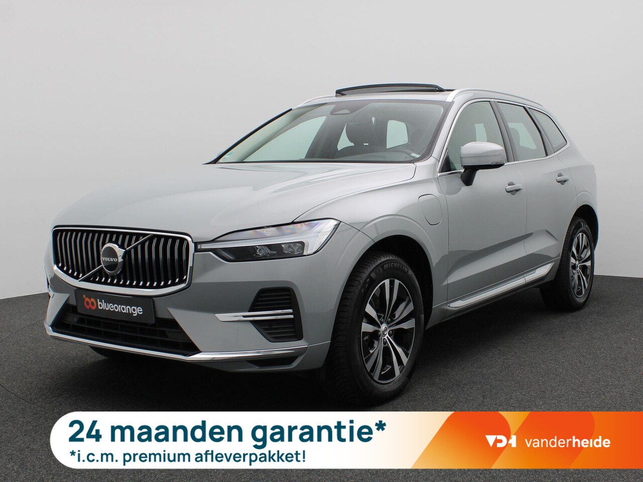Volvo XC60 - 2.0 T6 Plug-in hybrid AWD Core Bright 350PK Aut. Pano-Schuifdak, SOH 98%, Trekhaak, Achter - AutoWereld.nl