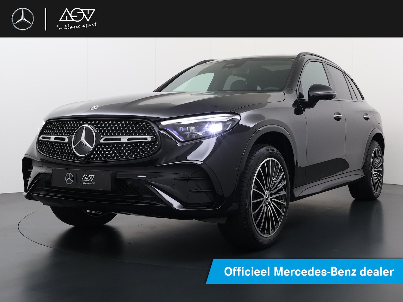 Mercedes-Benz GLC-klasse - 300e 4MATIC Sport Edition | Panorama - Schuifdak | Trekhaak Wegklapbaar | Digital Light | - AutoWereld.nl