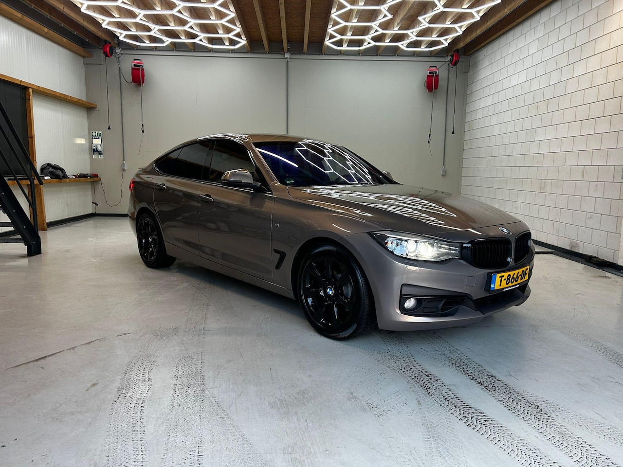 BMW 3-serie Gran Turismo - 328i Executive 328i Executive - AutoWereld.nl