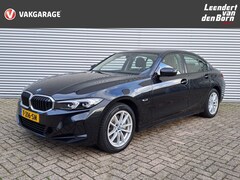 BMW 3-serie - 320e PHEV AUTOMAAT | NW model | Navigatie GROOT scherm | Cruise | Climate | Leder | Camera
