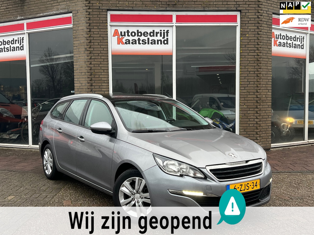 Peugeot 308 SW - 1.2 Allure - Pano - Navi - Cruise - - AutoWereld.nl