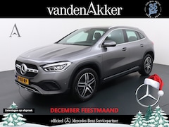 Mercedes-Benz GLA-Klasse - 250e Luxury // Trekhaak // Carplay // WideScreen // Navigatie // LED Koplampen // Cruise C