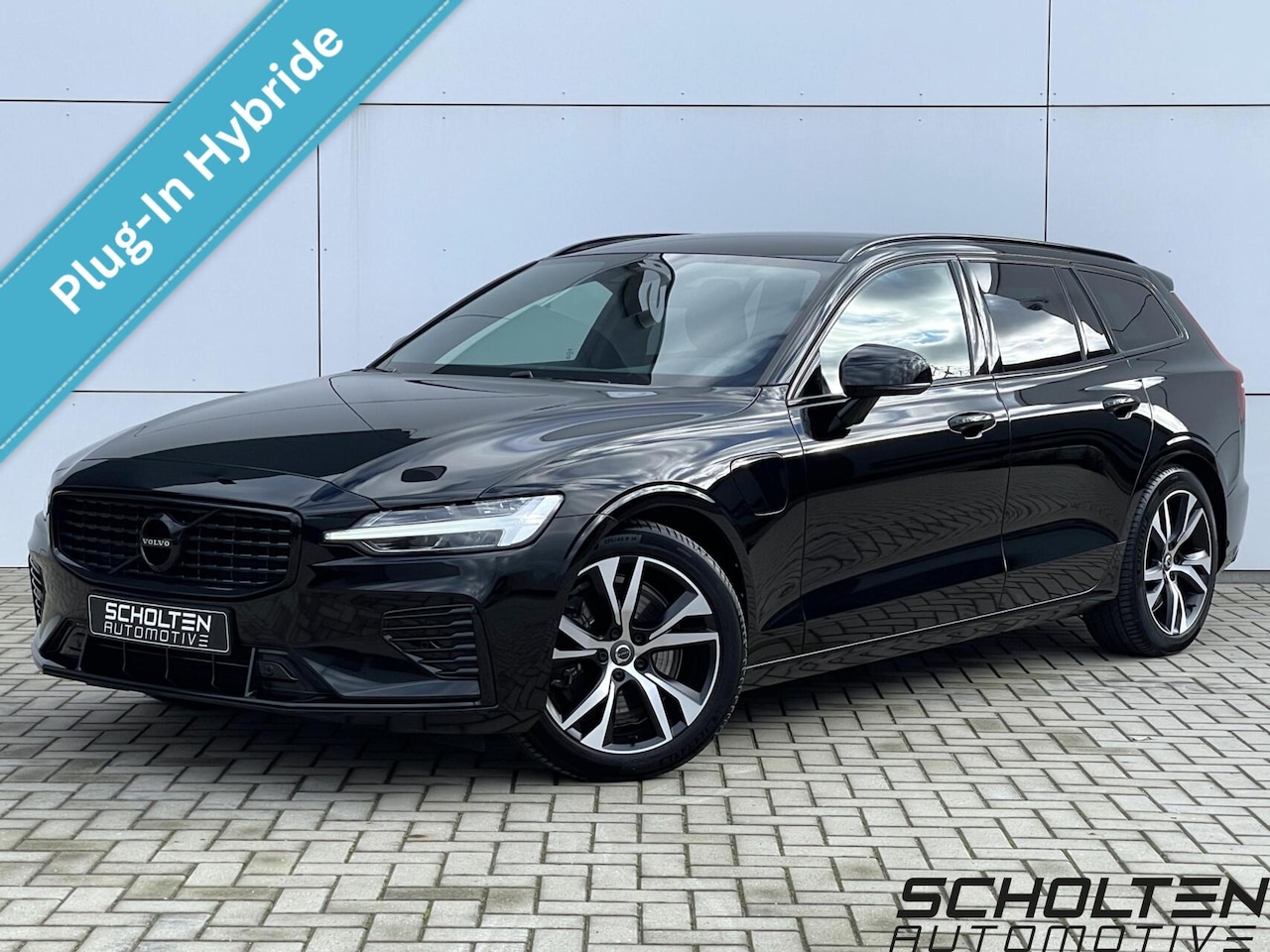 Volvo V60 - 2.0 T6 Recharge AWD R-Design Leder H&K ACC BLIS Cam Carplay Keyless - AutoWereld.nl