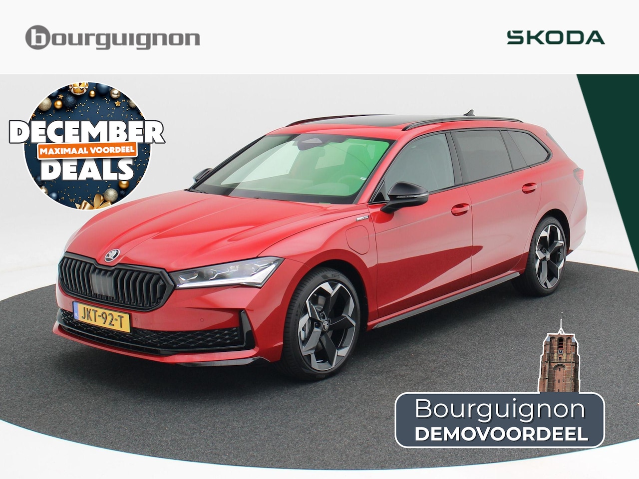 Skoda Superb Combi - 1.5 TSi 204 Pk PHEV Automaat Sportline Business | Panoramadak | Trekhaak | Head-Up | 19 In - AutoWereld.nl