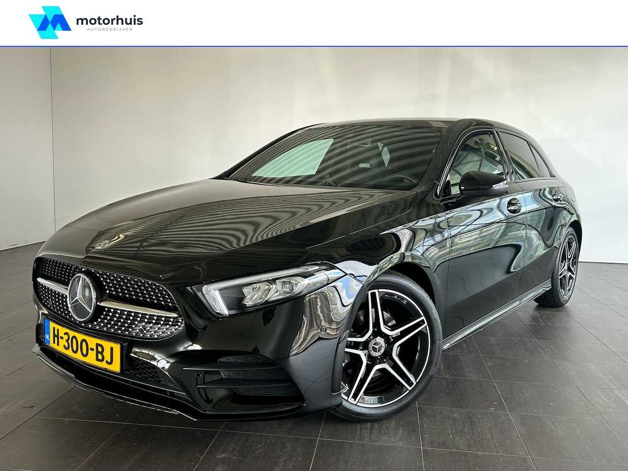 Mercedes-Benz A-klasse - A 180 d 116pk 7G-DCT Business Solution AMG - AutoWereld.nl