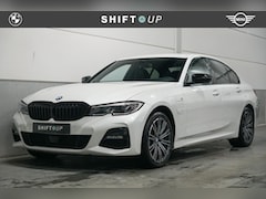 BMW 3-serie - 330e M-Sport | Harman Kardon | Head Up | Laser