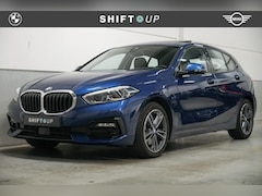 BMW 1-serie - 118i Panoramadak | Sportstoelen | Camera | CarPlay