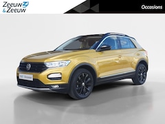 Volkswagen T-Roc - 1.0 TSI Style Business | Navigatie | Parkeersensoren voor en achter | Apple Carplay / Andr