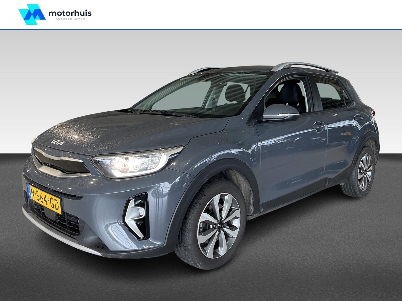 Kia Stonic - 1.0 T-GDi MHEV 120pk DCT7 DynamicPlusLine | Trekhaak | Automaat | Key-less Entry + Start | - AutoWereld.nl