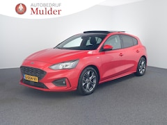 Ford Focus - 1.0 EcoBoost ST Line Business | 125 PK | Pano | Trekhaak | Carplay | B&O |