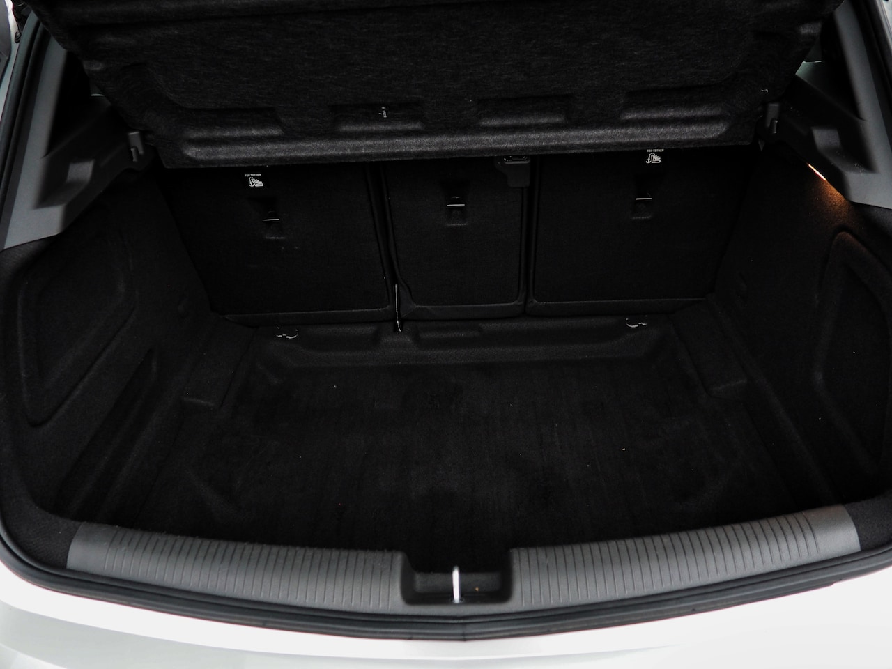 Opel Astra - 1.6 CDTI 110pk 120 Jaar Edition AIRCO CRUISE NAVI