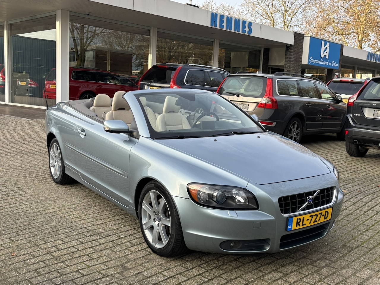 Volvo C70 Convertible - 2.5 T5 Summum 2.5 T5 220pk Summum - AutoWereld.nl