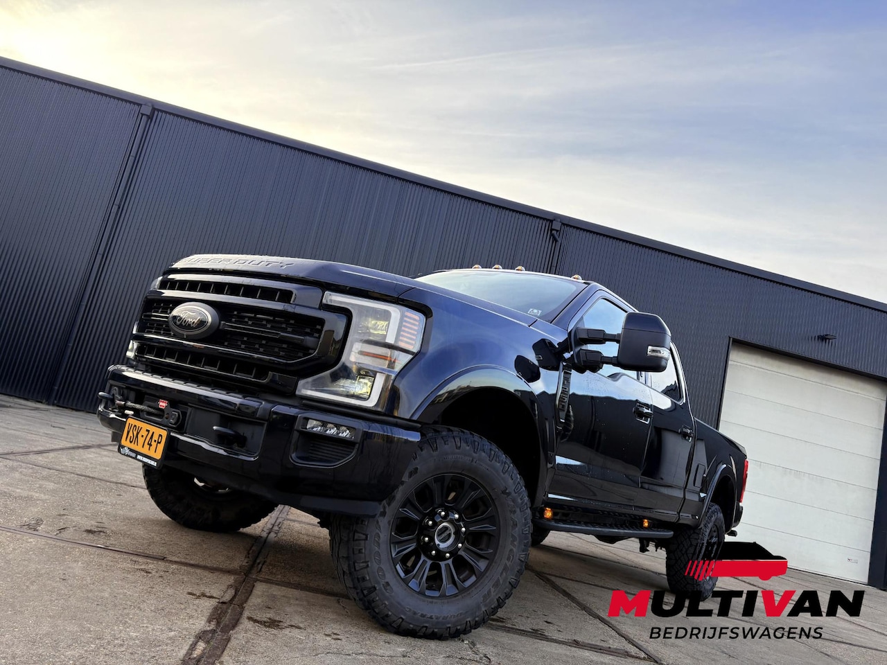 Ford F250 - TREMOR LARIAT 6.7 POWERSTROKE | 360 CAMERA | B OF C | EURO 6 | PANO | DIK IN DE OPTIES | S - AutoWereld.nl