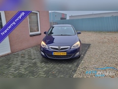 Opel Astra - 1.4 Selection Airco , sportvelgen