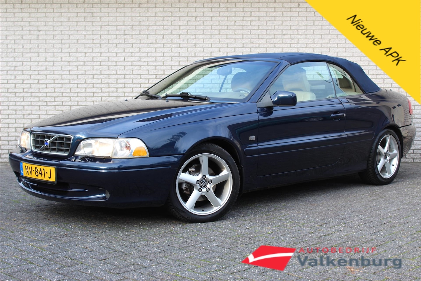 Volvo C70 - 2.0 T CABRIO | Cruise | PDC | Stoelverwarming | Airco | Elektrische ramen - AutoWereld.nl
