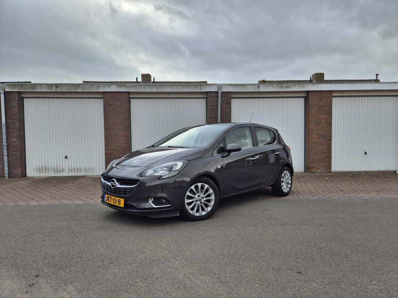 Opel Corsa - 1.0 Turbo Innovation / 5-Deurs / Airco / Cruisecontrol / Parkeersensoren / Apple Carplay - AutoWereld.nl
