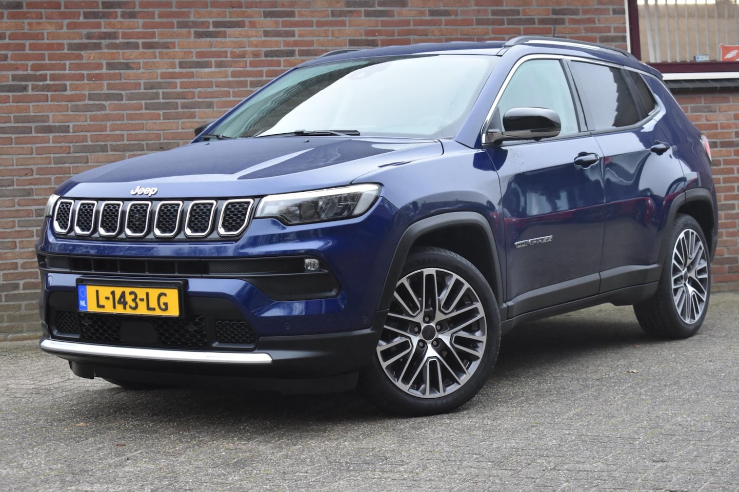 Jeep Compass - 1.3T Limited '21 Navi Clima Cruise Inruil mogelijk - AutoWereld.nl