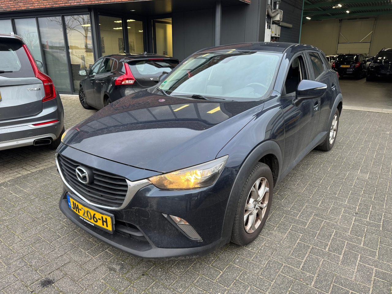 Mazda CX-3 - 1.5 SkyActiv-D 105 SkyLease+ NAVI PDC TREKHAAK - AutoWereld.nl