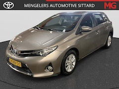 Toyota Auris - 1.8 Hybrid Aspiration | Rijklaar | Automaat | Trekhaak |