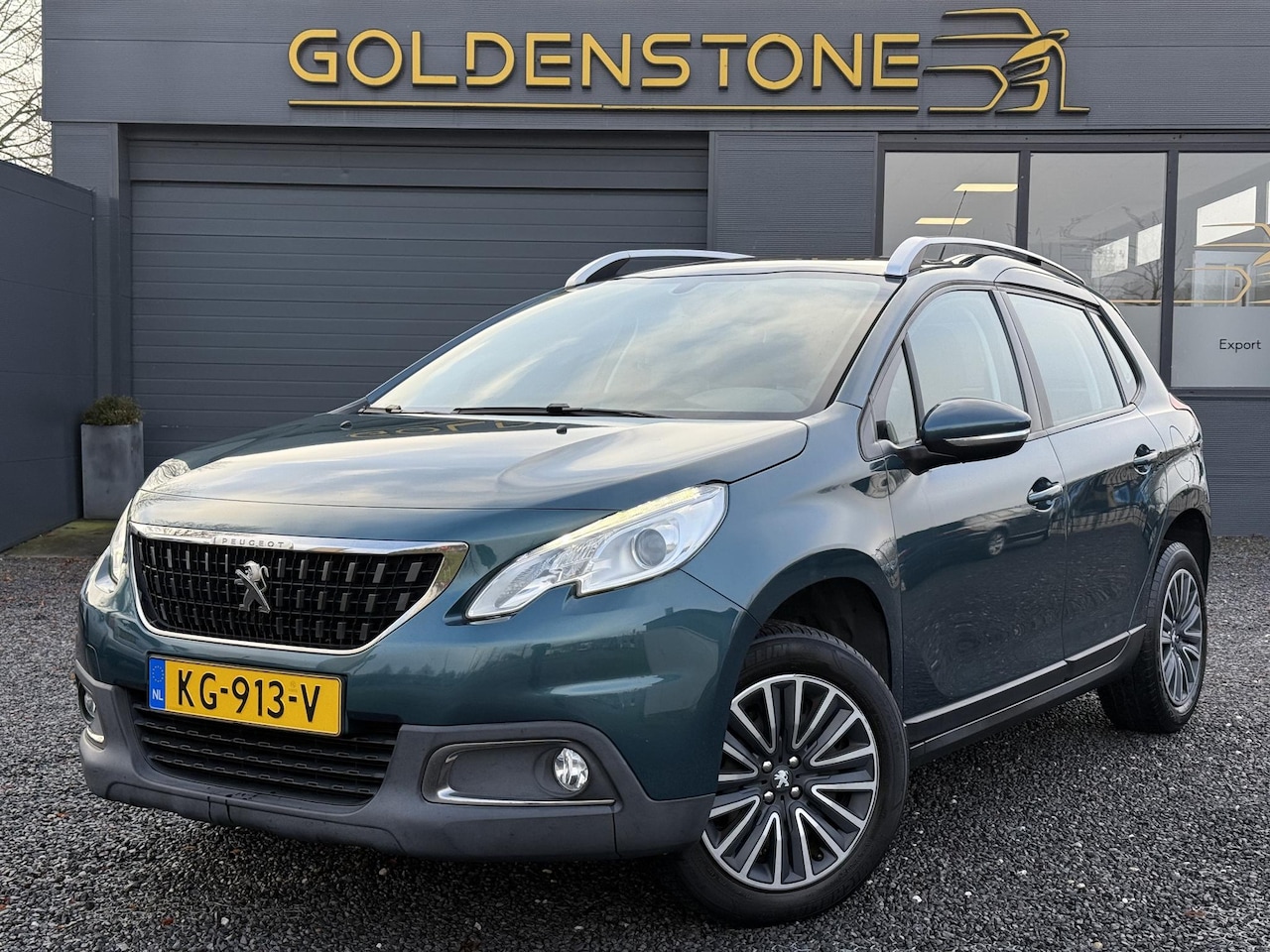 Peugeot 2008 - 1.2 PureTech Active 2e Eigenaar,Pano,Navi,Afn.Trekhaak,Dealer Onderhouden,Pdc,110pk,Airco, - AutoWereld.nl