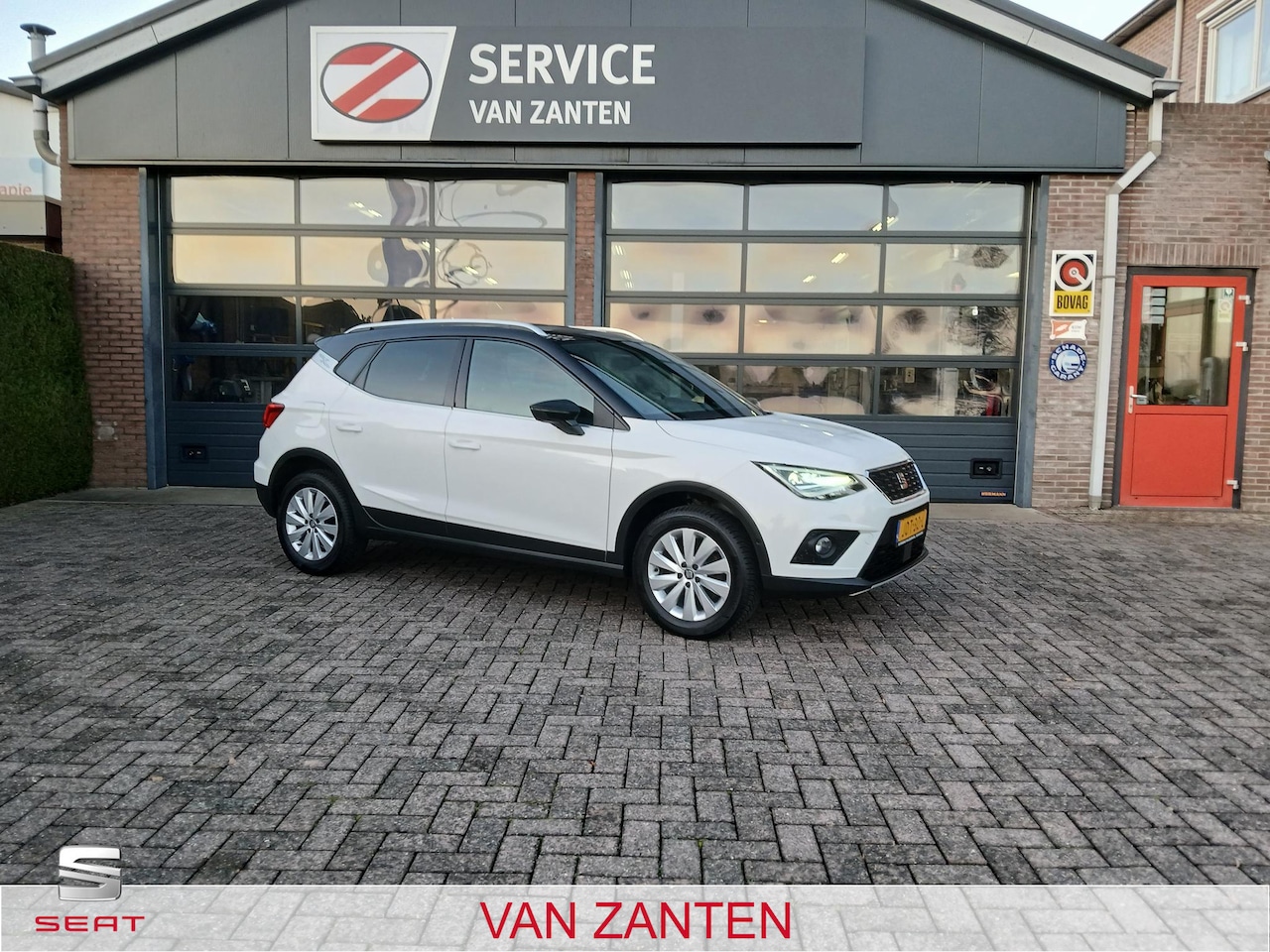SEAT Arona - 1.0 TSI Xcellence + LED + Navi + Winterpakk. + Trekhaak etc. etc. - AutoWereld.nl
