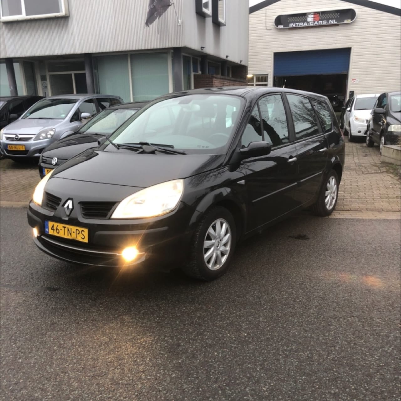 Renault Grand Scénic - 2.0-16V Tech Line Automaat Navi,Clima Enz enz Apk 30-04-2026 - AutoWereld.nl