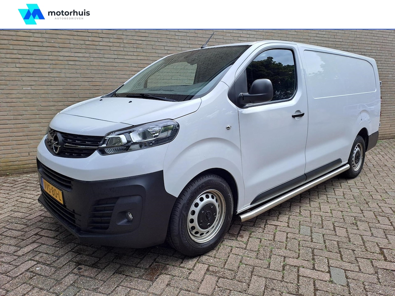 Opel Vivaro - 102PK Diesel Turbo L3 Navi Laadruimtebetimmering - AutoWereld.nl