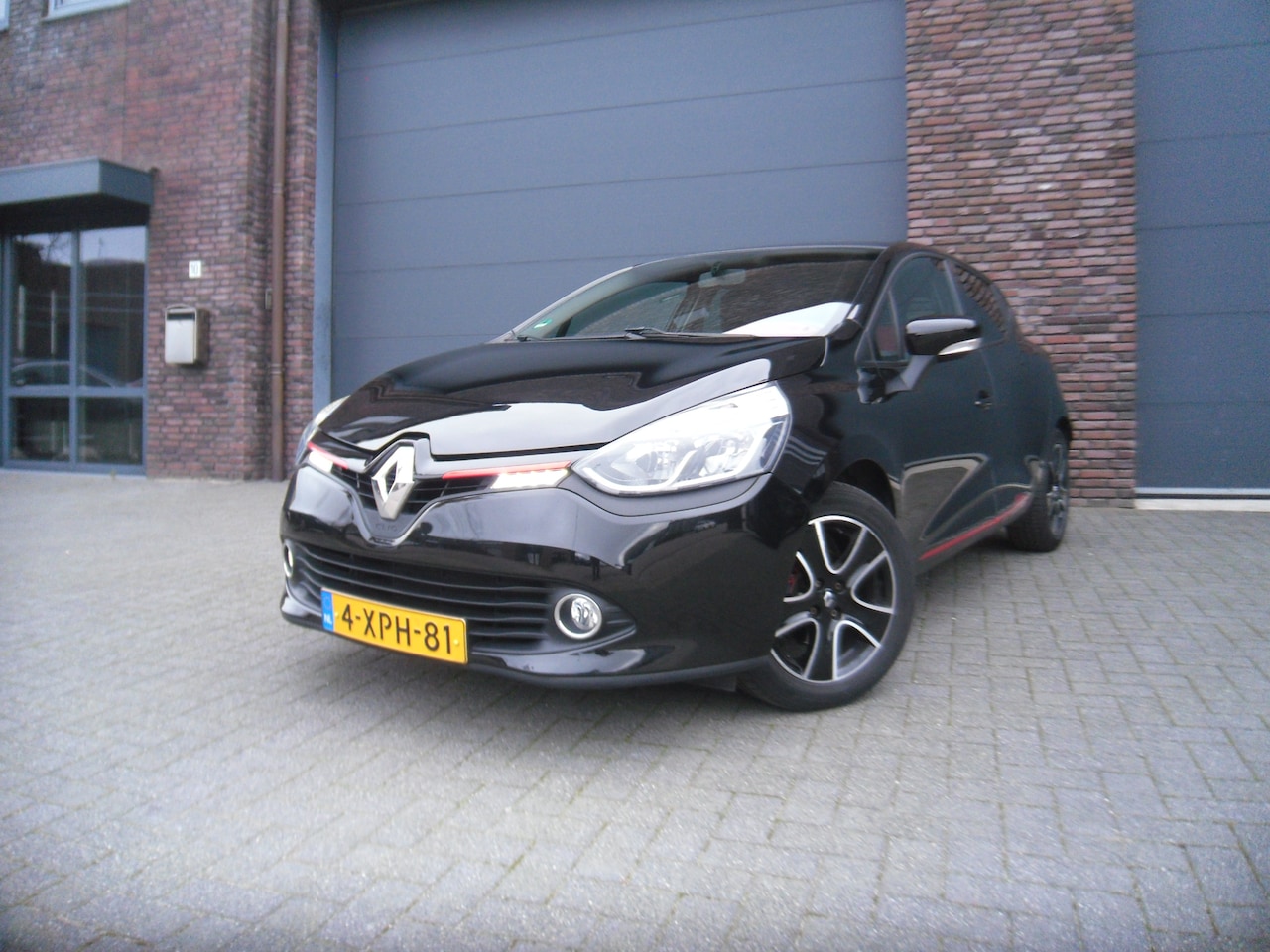 Renault Clio - 0.9 TCe ECO Dynamique 92d km Nap Navi Cruise - AutoWereld.nl