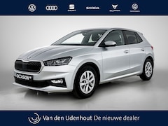 Skoda Fabia - 1.0 TSI 95pk Ambition / App connect / Parkeersensoren